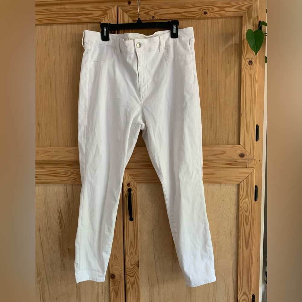 American Eagle Outfitters White Next Level Stretch Hi-Rise Jegging Jeans Sz 20